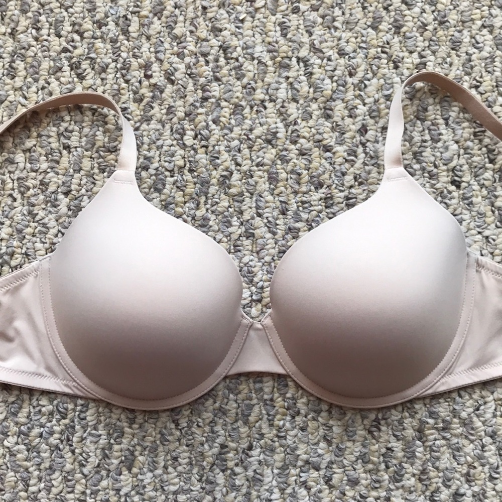 VS Pink Bra